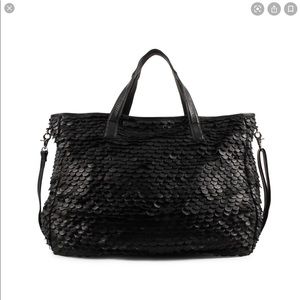 ISO... SEARCHING FOR THIS WEEKENDER/handbag